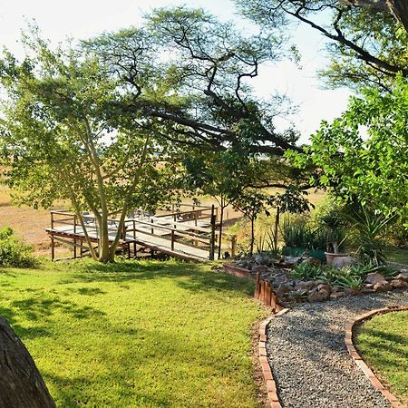 Muchenje Self-Catering Tents Exterior photo